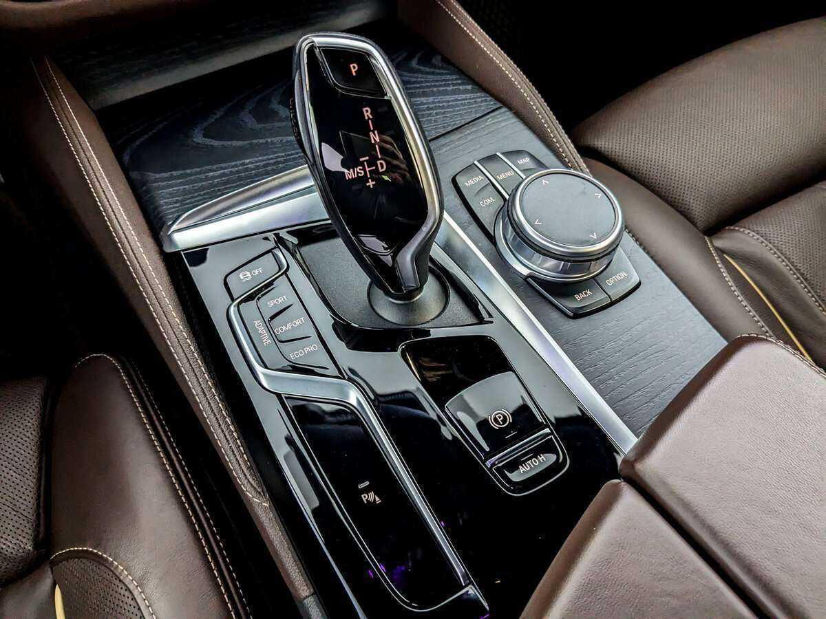 BMW 5 серии 2020 года с пробегом. Фото: #22