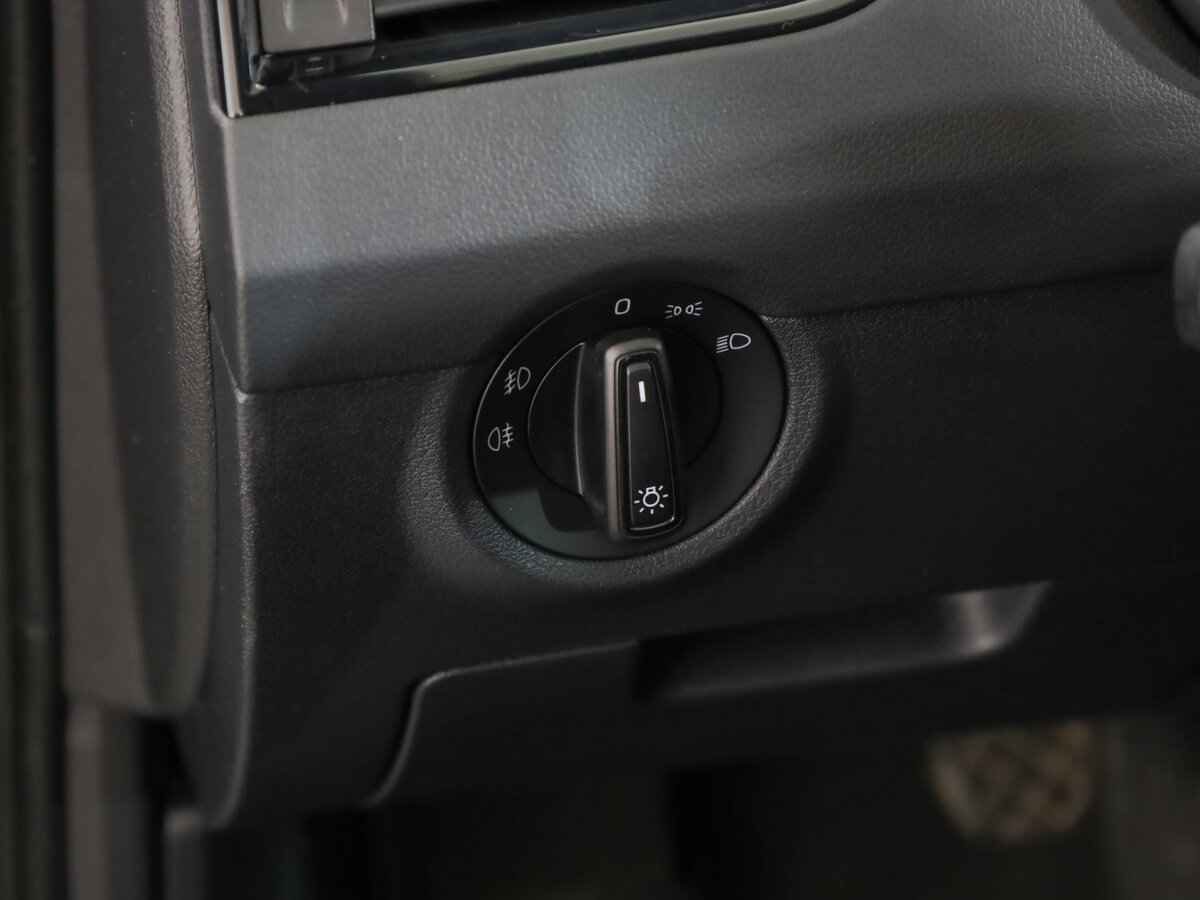 Skoda Octavia 2019 года с пробегом. Фото: #17