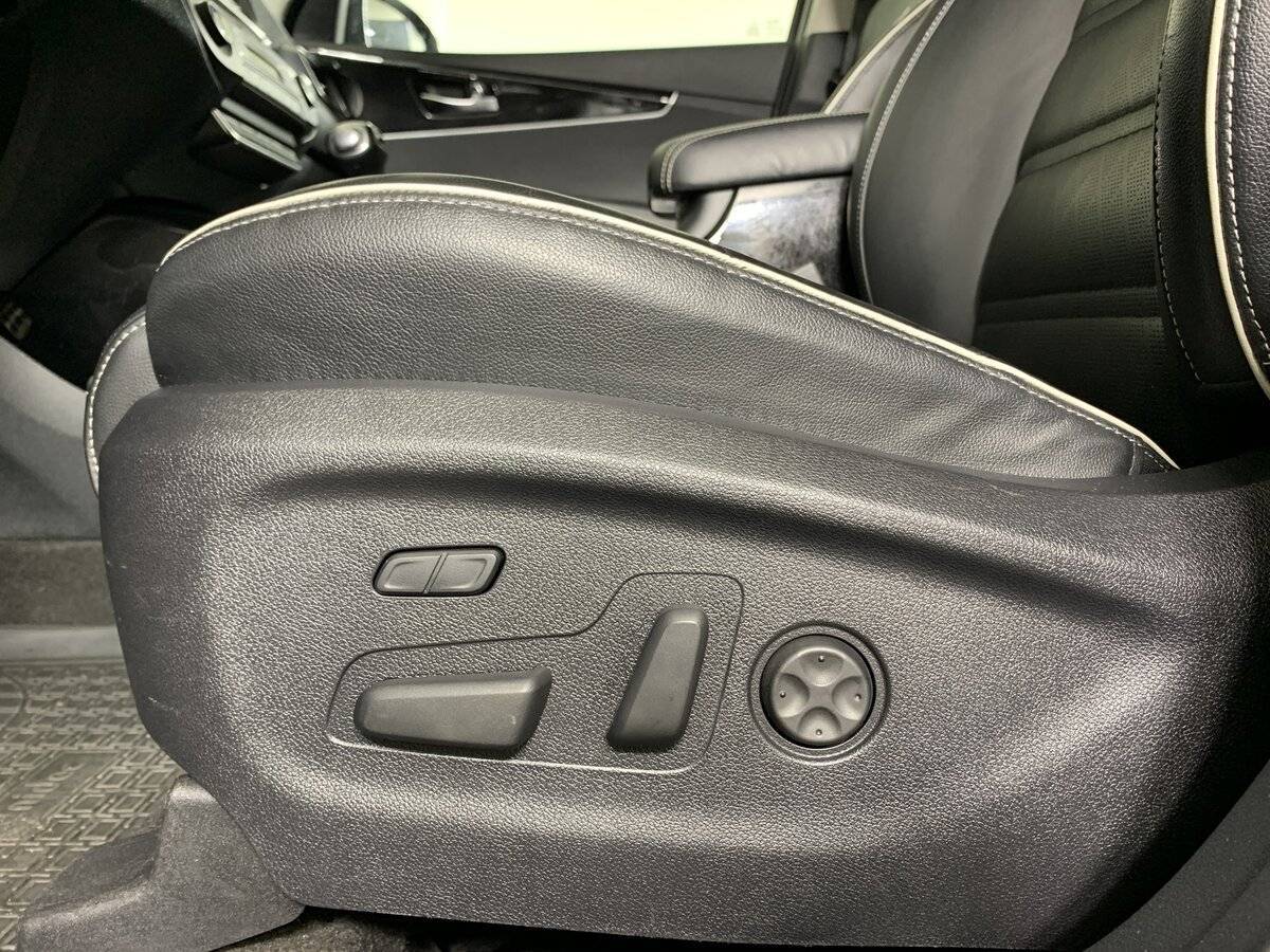 Kia Sorento 2018 года с пробегом. Фото: #15