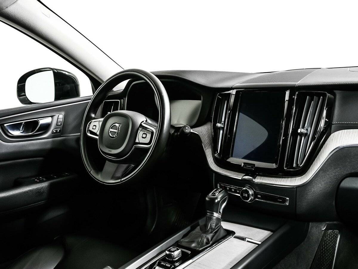 Volvo XC60 2019 года с пробегом. Фото: #8