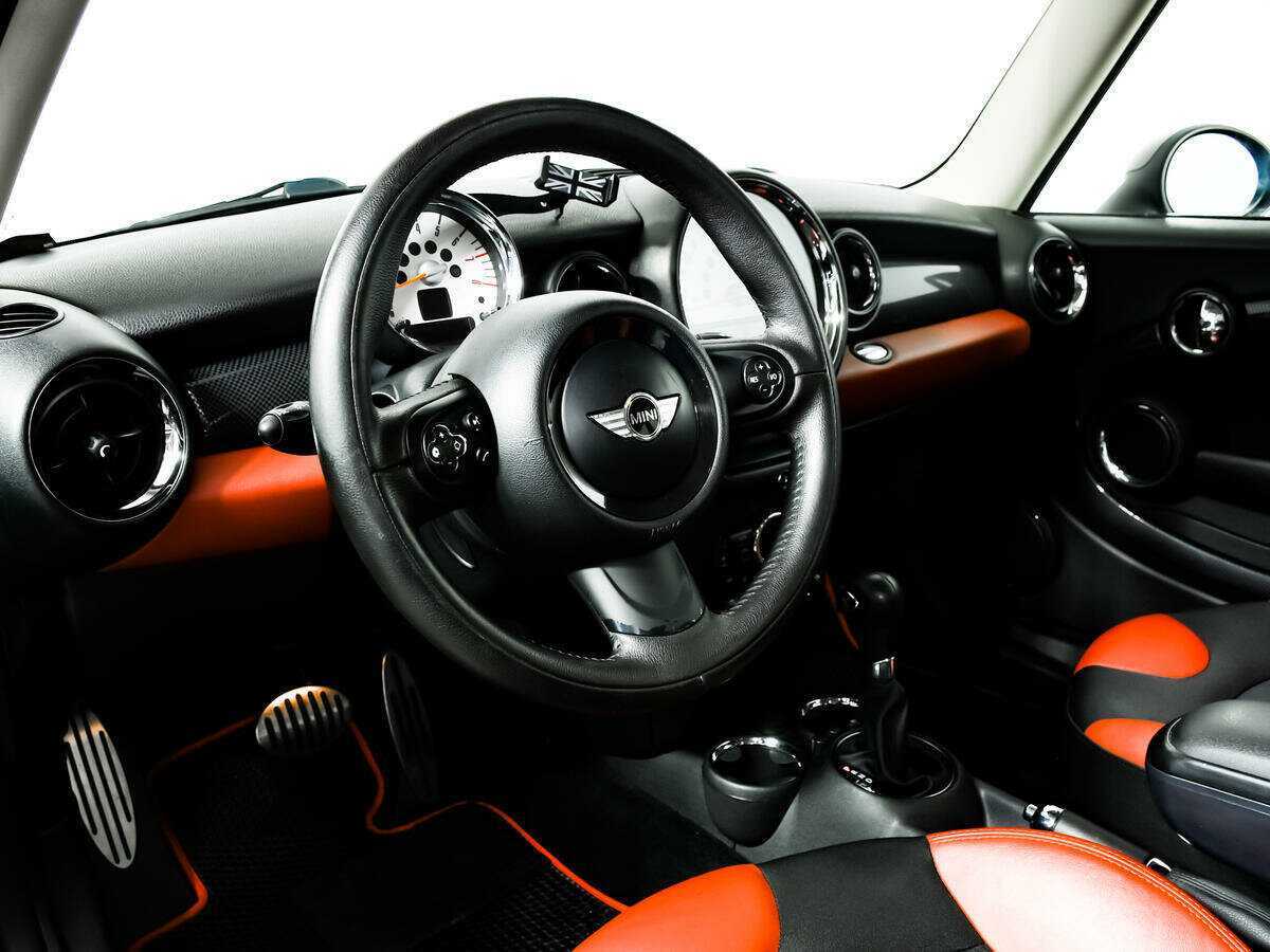 Mini Clubman 2012 года с пробегом. Фото: #12