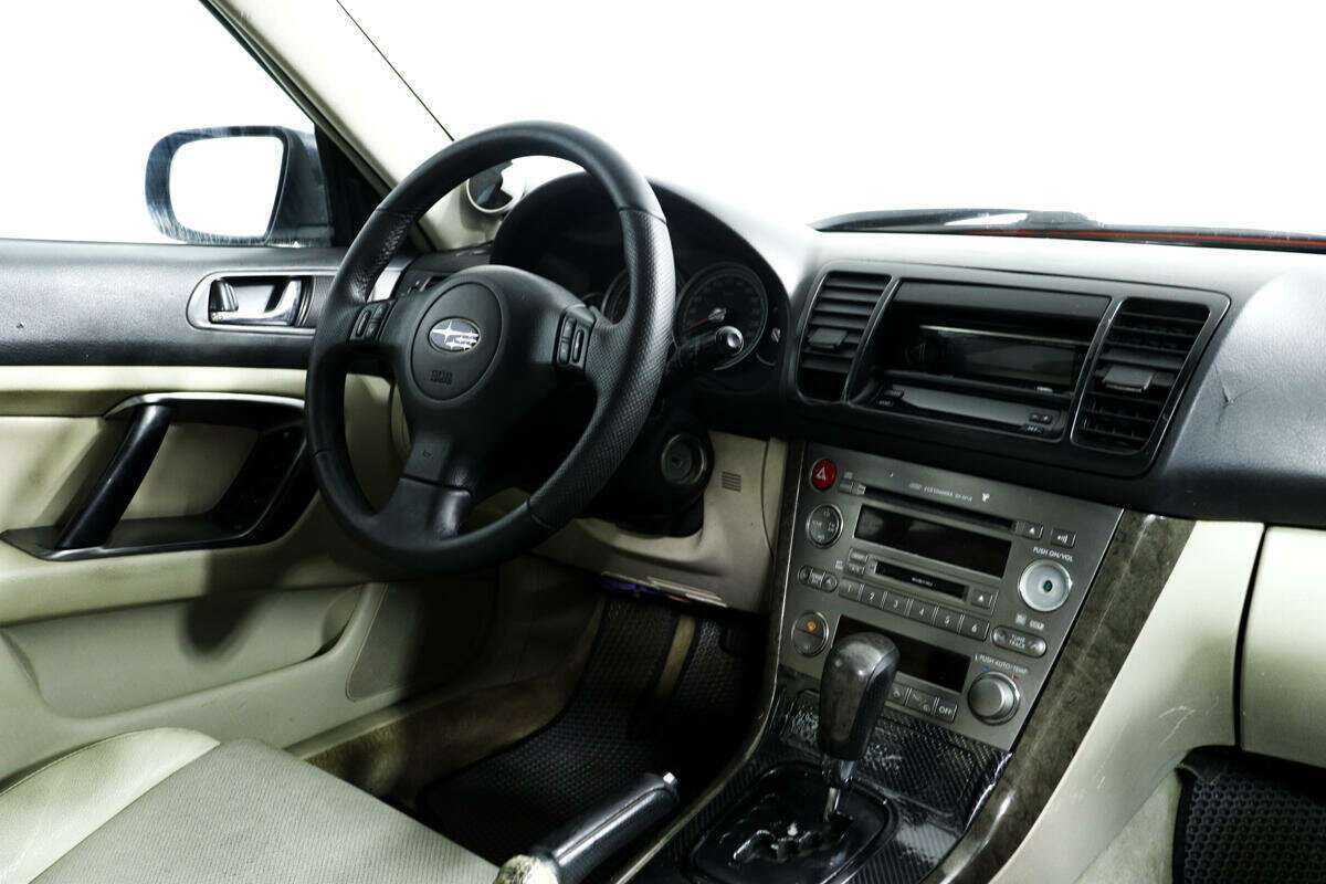 Subaru Outback 2004 года с пробегом. Фото: #8