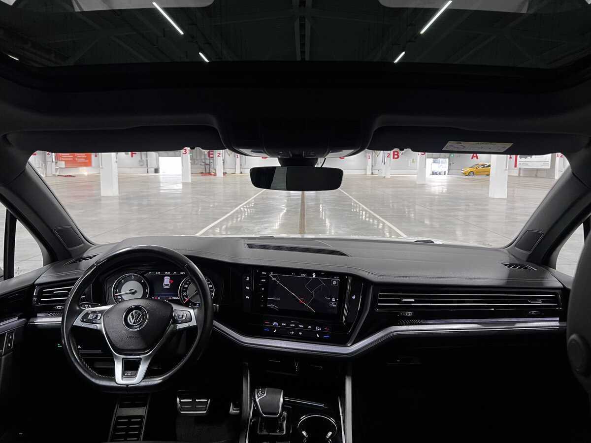 Volkswagen Touareg 2018 года с пробегом. Фото: #13