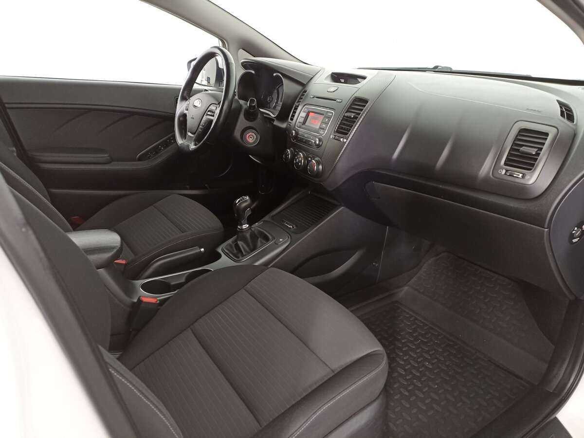 Kia Cerato 2016 года с пробегом. Фото: #8