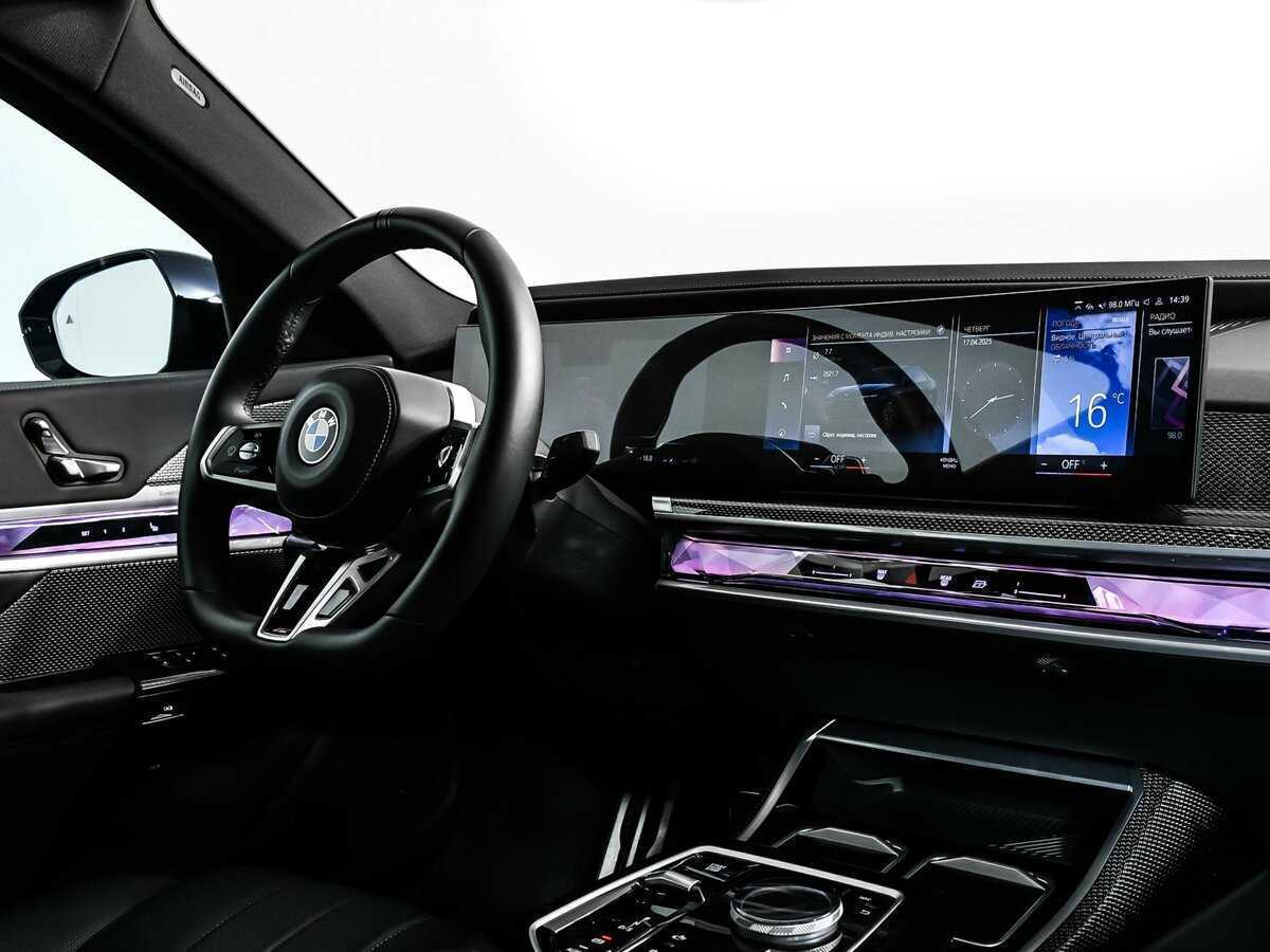 BMW 7 серии 2023 года с пробегом. Фото: #8