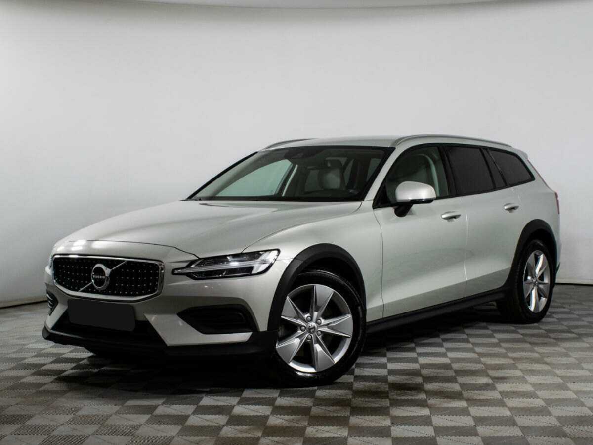 Volvo V60 Cross Country 2019 года с пробегом. Фото: #0