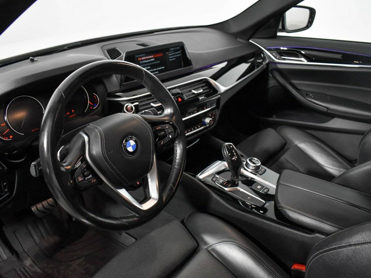 BMW 5 серии 2017 года с пробегом. Фото: #6