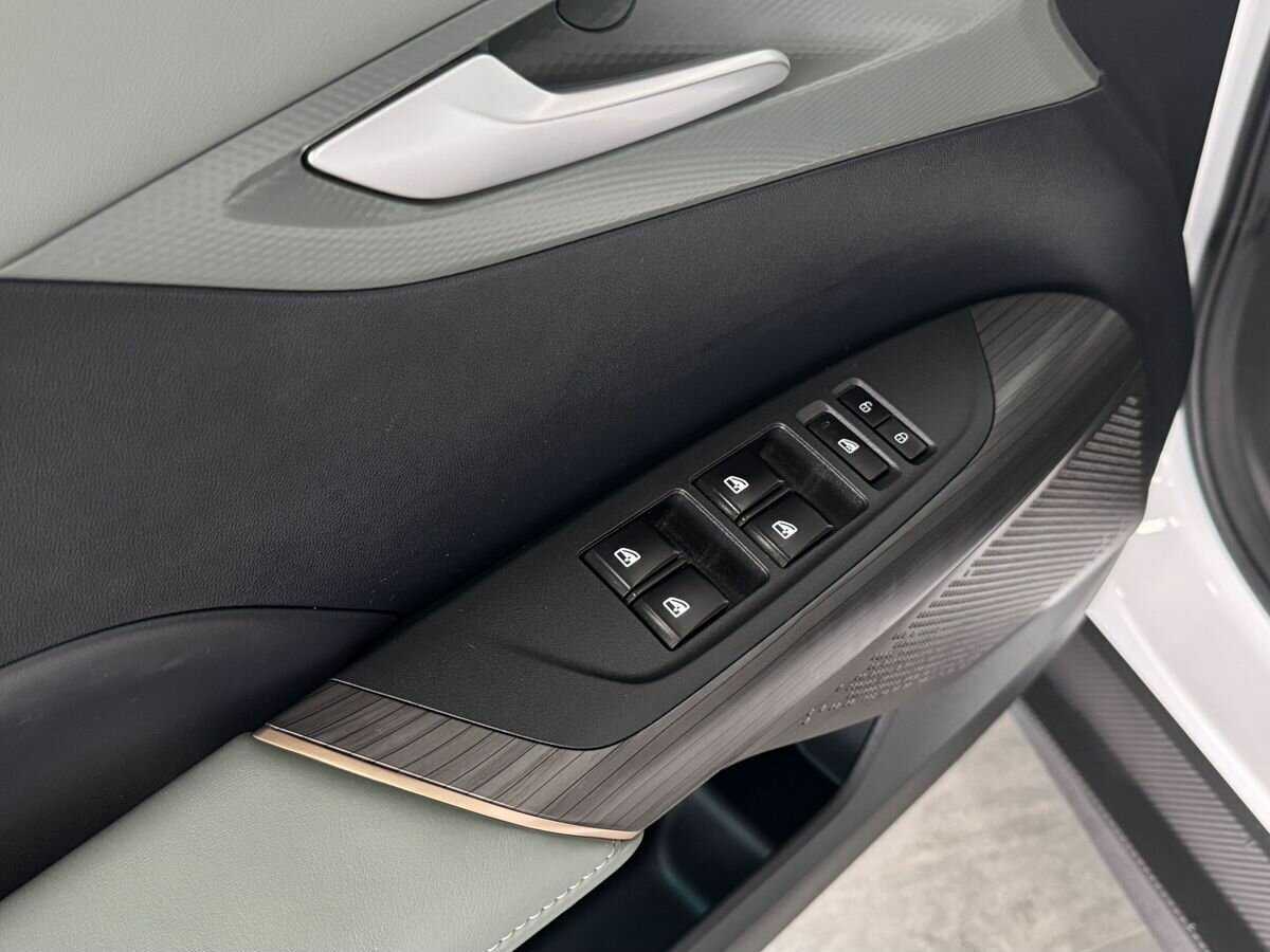 Changan Lamore 2023 года с пробегом. Фото: #26