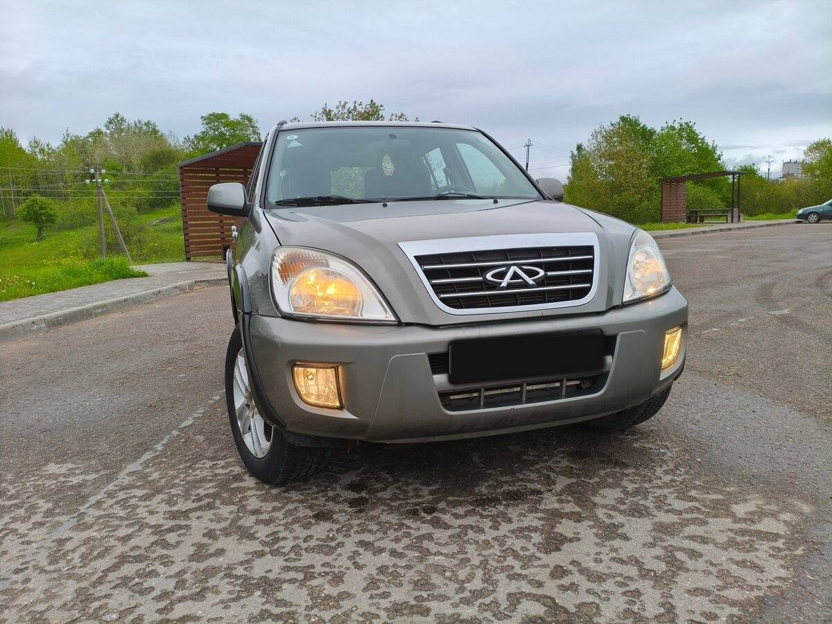 Chery Tiggo (T11) 2011 года с пробегом. Фото: #1