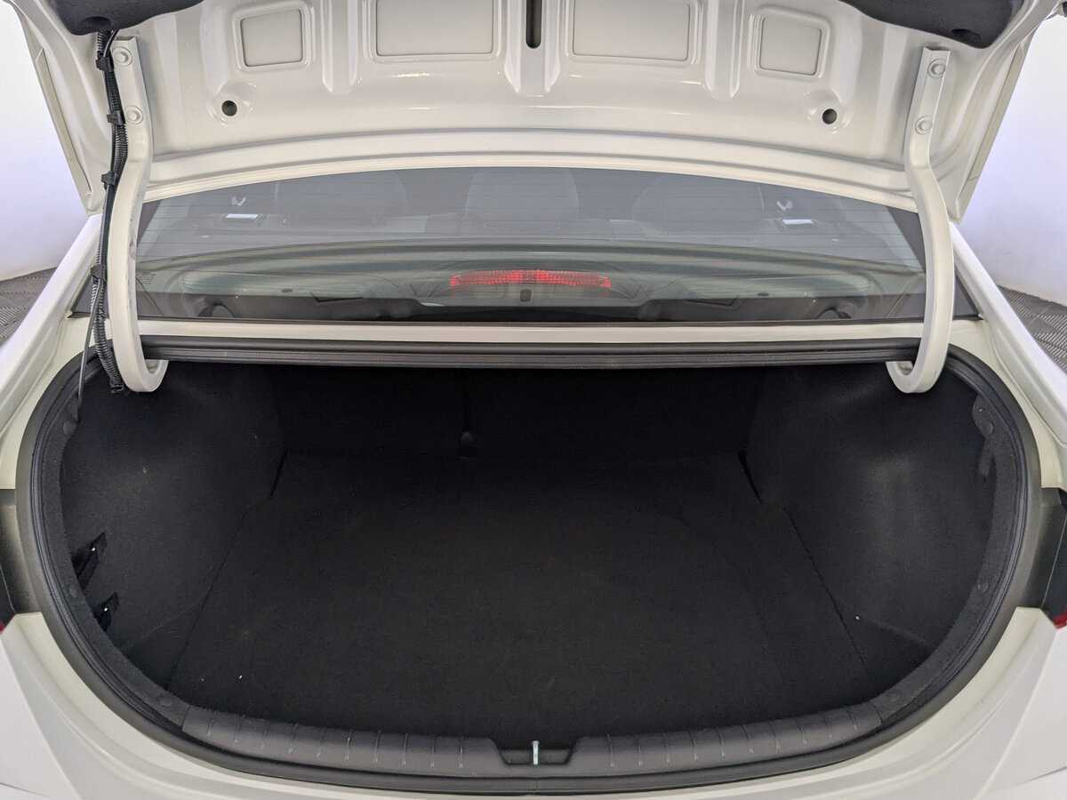 Hyundai Solaris 2021 года с пробегом. Фото: #9