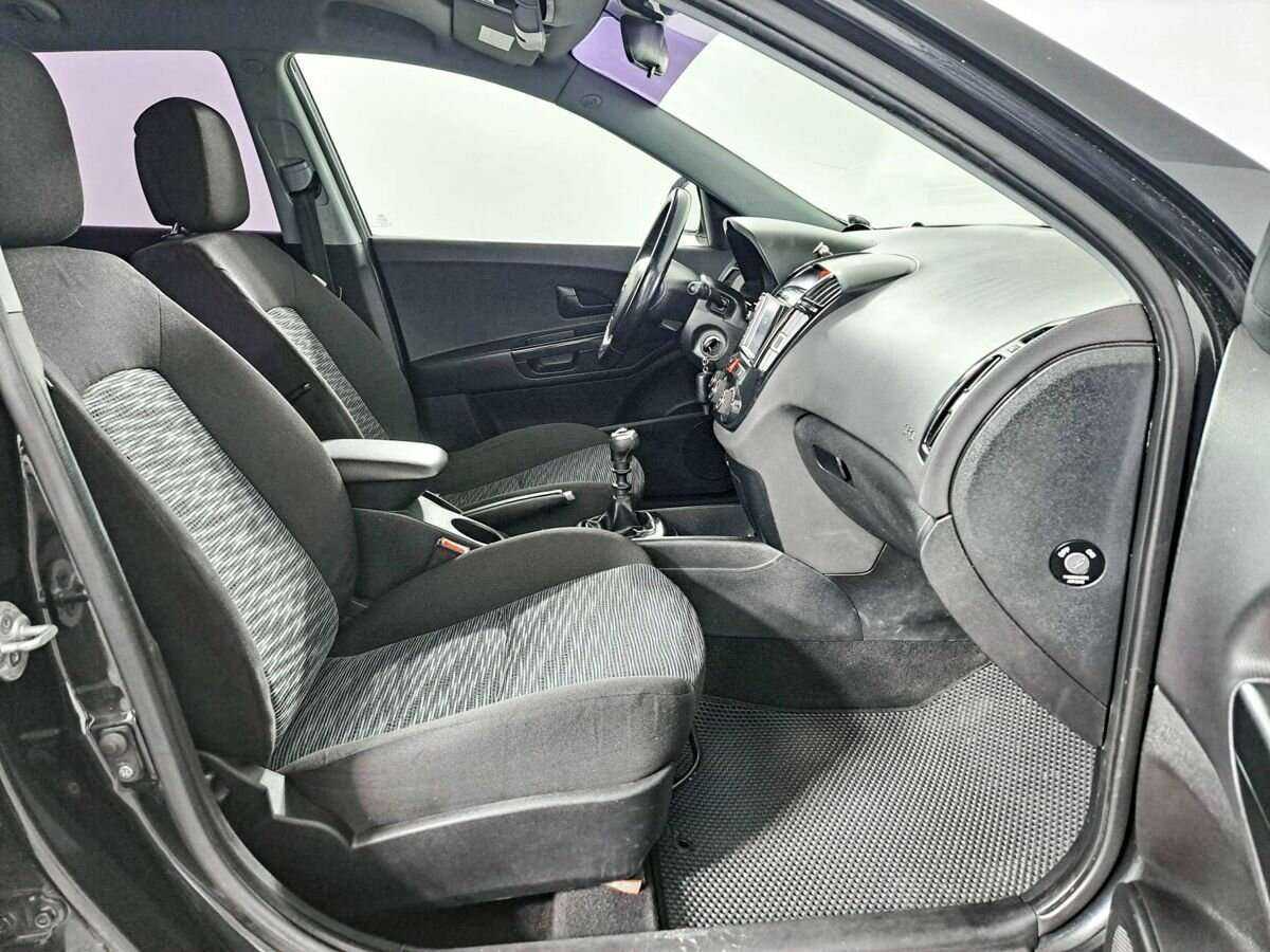 Kia Ceed 2008 года с пробегом. Фото: #8