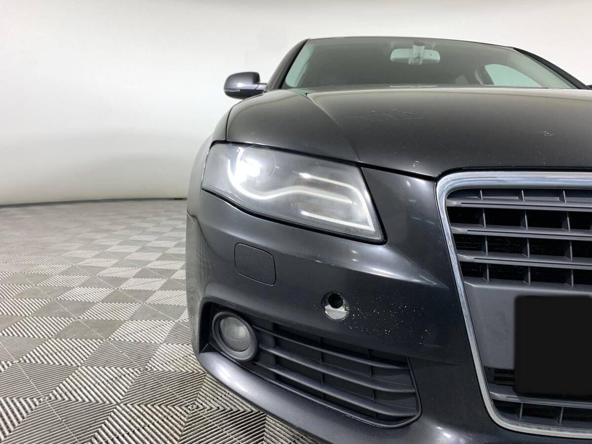 Audi A4 2010 года с пробегом. Фото: #9