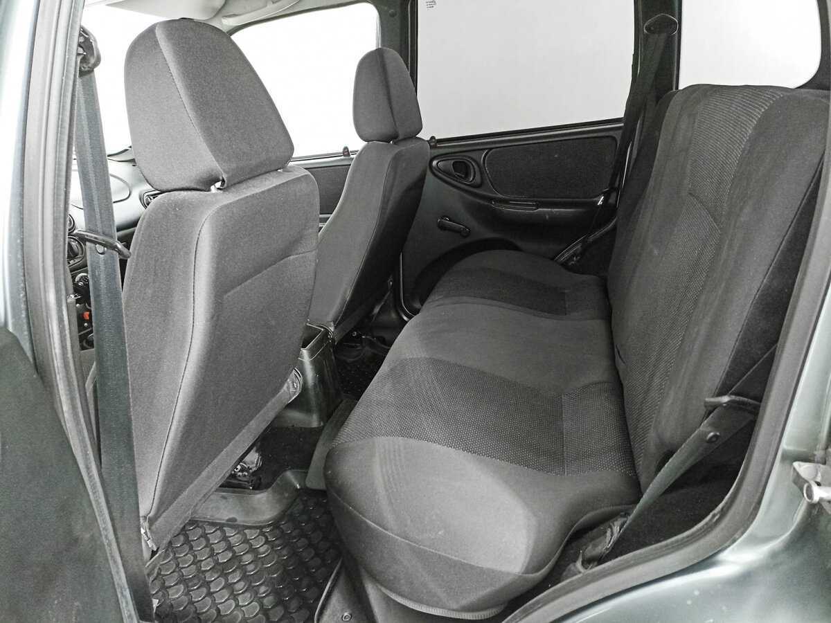 Chevrolet Niva 2012 года с пробегом. Фото: #9