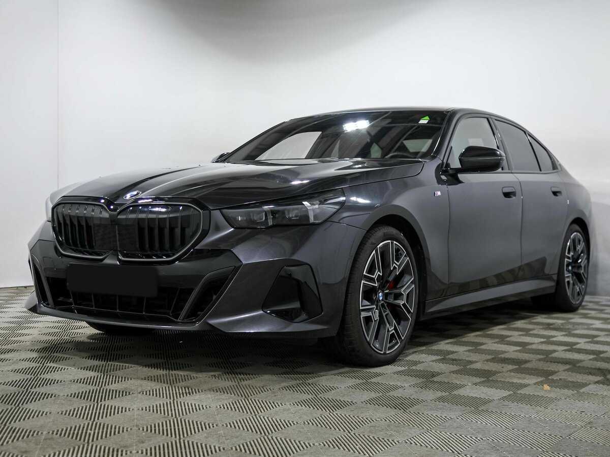 BMW 5 серии 2024 года с пробегом. Посмотреть фото