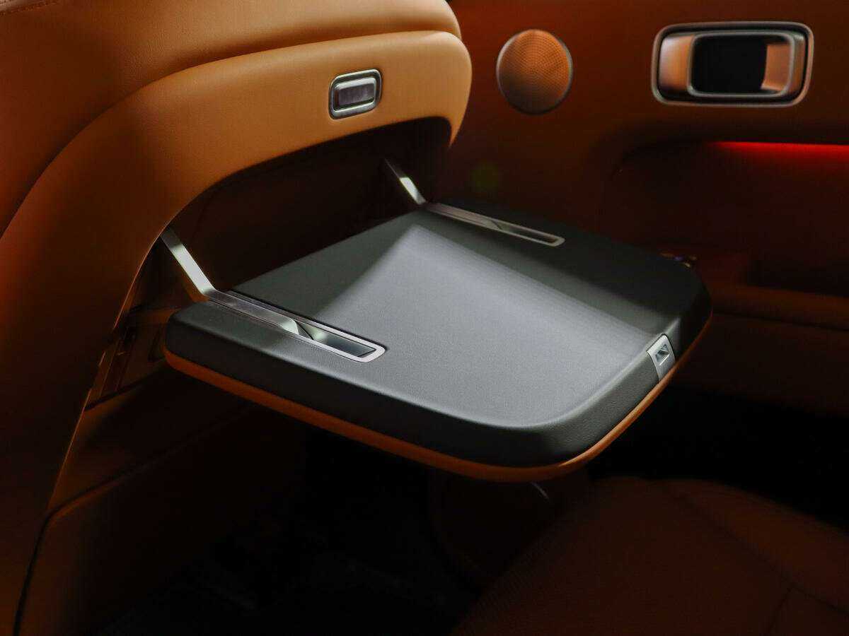 LiXiang L9 2023 года с пробегом. Фото: #18