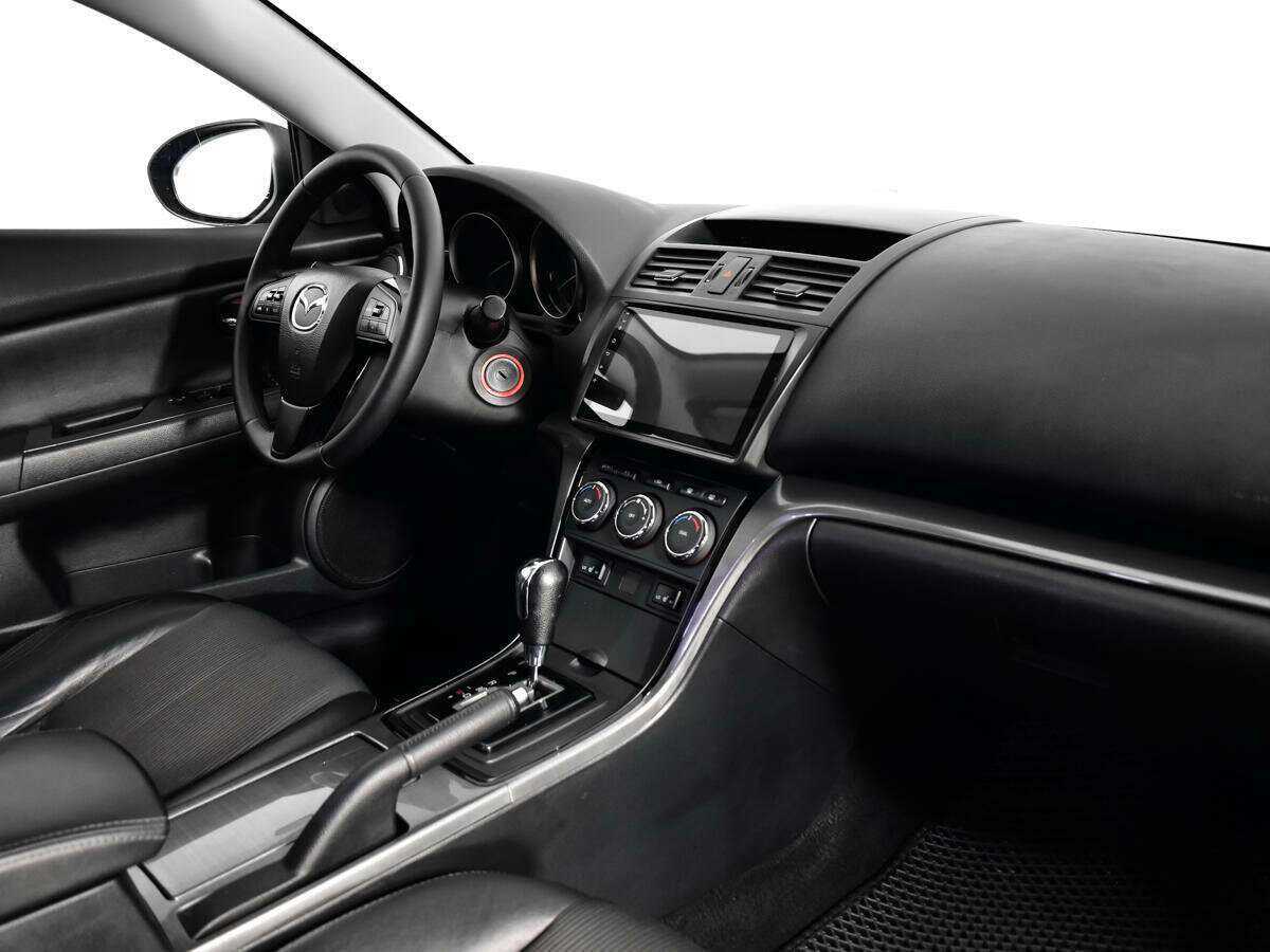 Mazda 6 2010 года с пробегом. Фото: #6