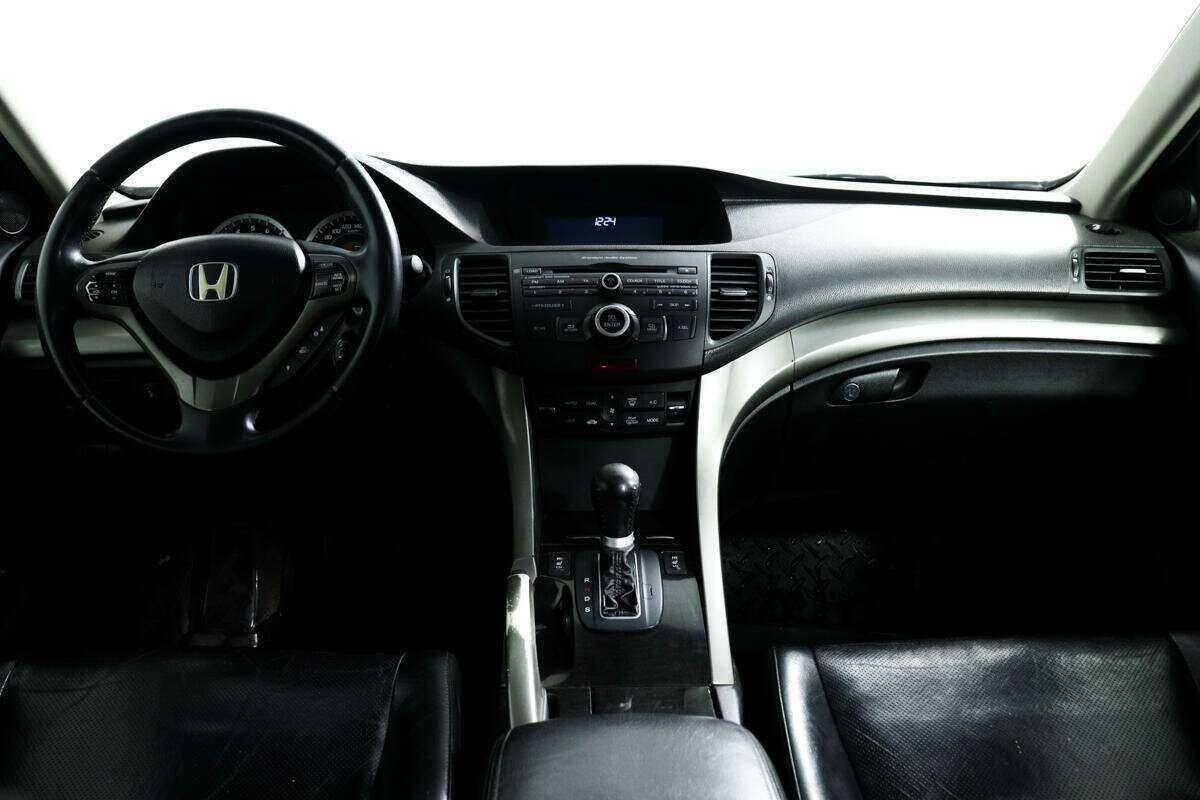 Honda Accord 2008 года с пробегом. Фото: #10