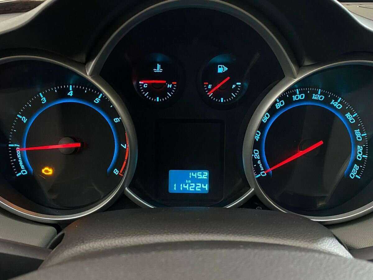 Chevrolet Cruze 2011 года с пробегом. Фото: #11