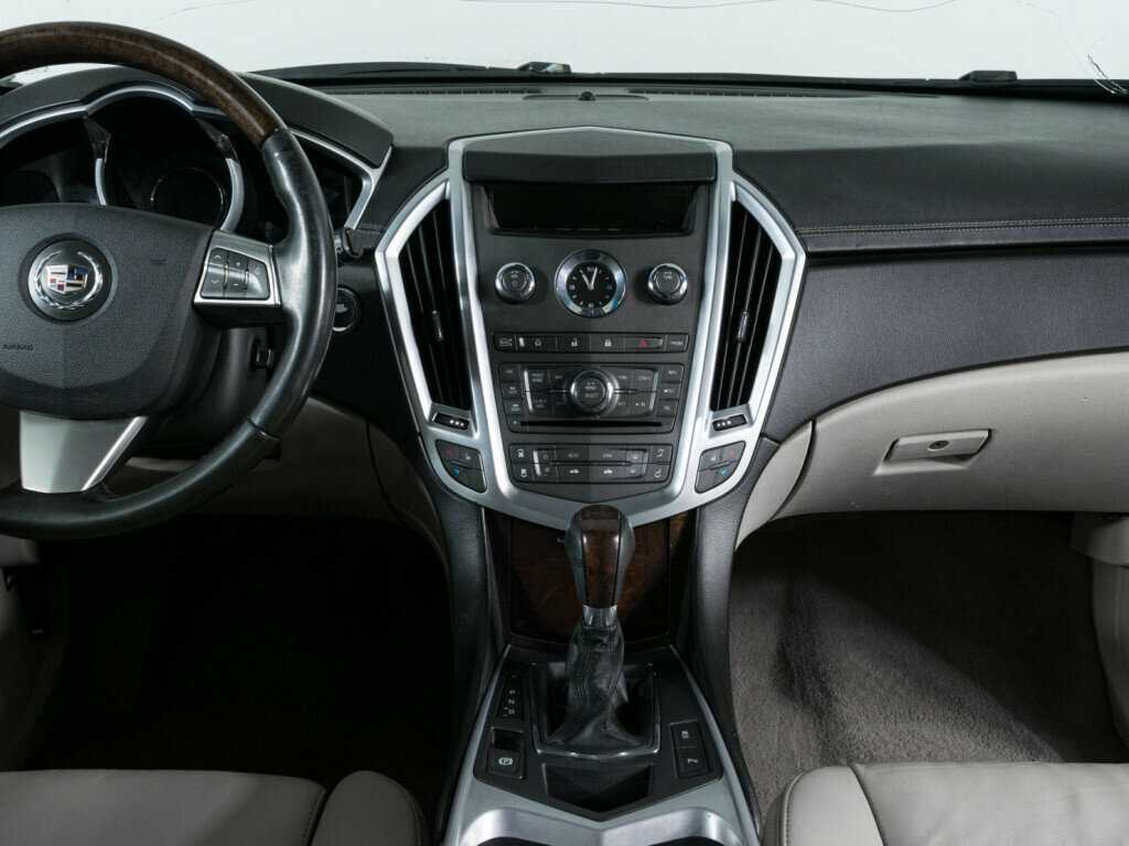 Cadillac SRX 2010 года с пробегом. Фото: #8