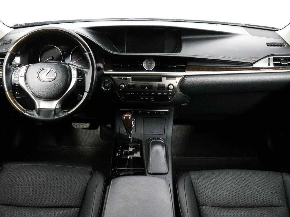 Lexus ES 2014 года с пробегом. Фото: #15