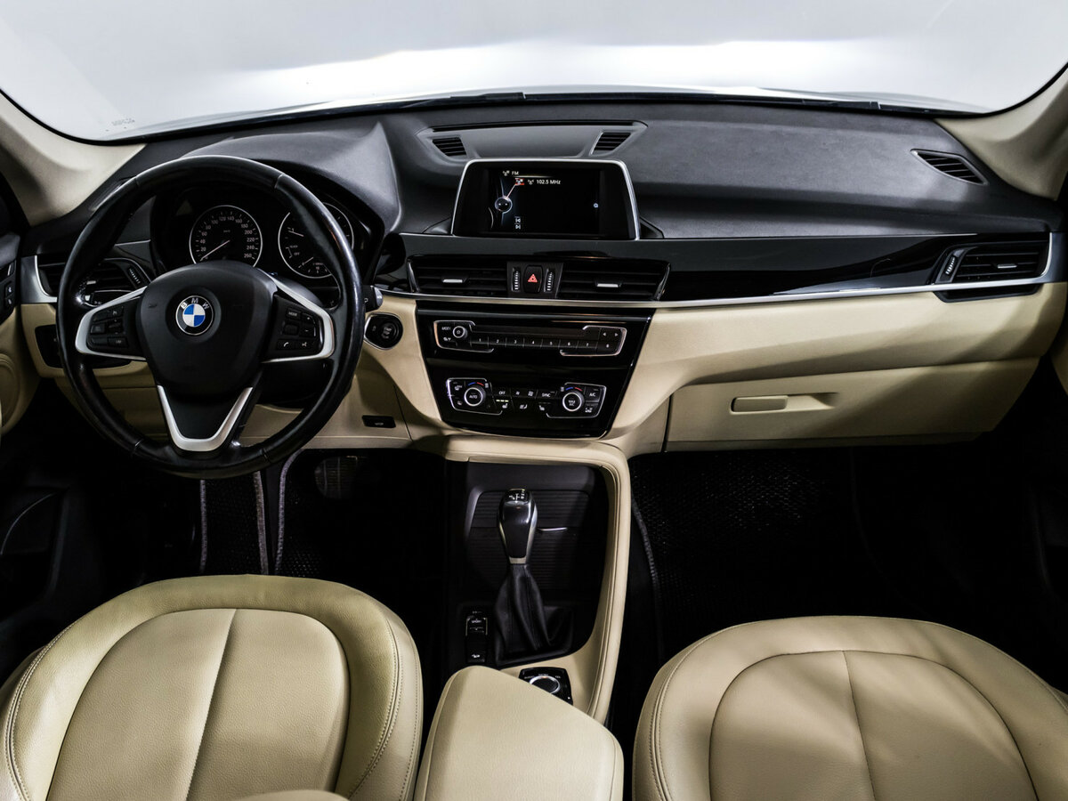 BMW X1 2017 года с пробегом. Фото: #9