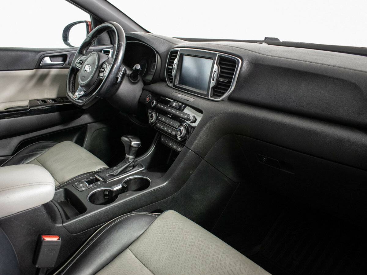 Kia Sportage 2016 года с пробегом. Фото: #8