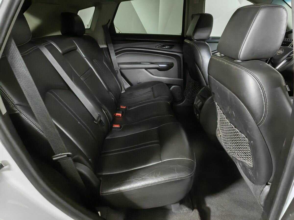 Cadillac SRX 2014 года с пробегом. Фото: #11