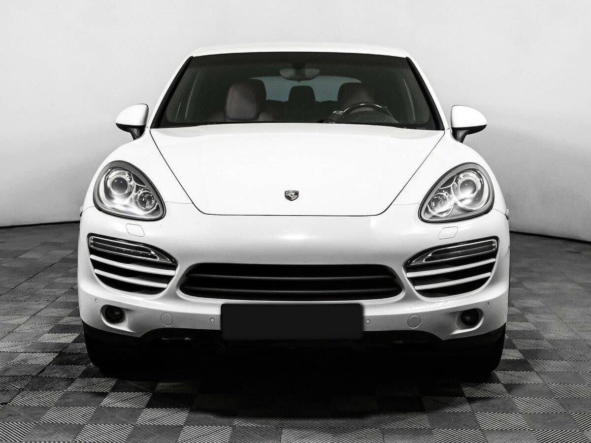 Porsche Cayenne 2012 года с пробегом. Фото: #1
