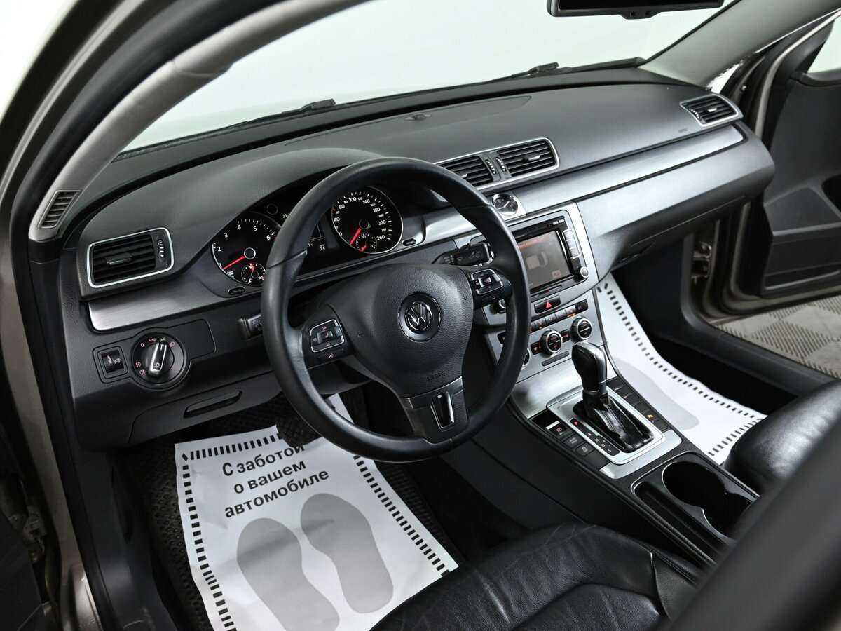 Volkswagen Passat 2014 года с пробегом. Фото: #6