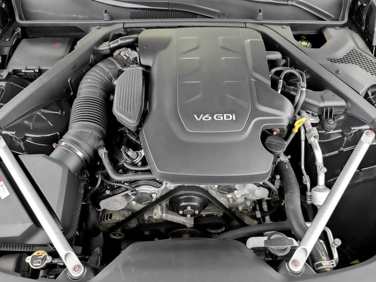 Kia K900 2019 года с пробегом. Фото: #8