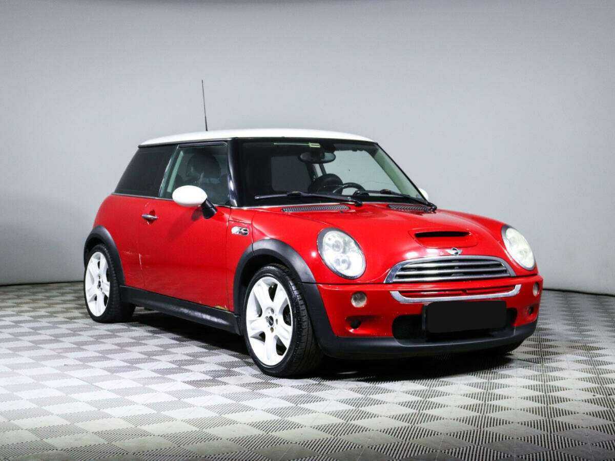 Mini Hatch 2006 года с пробегом. Фото: #1