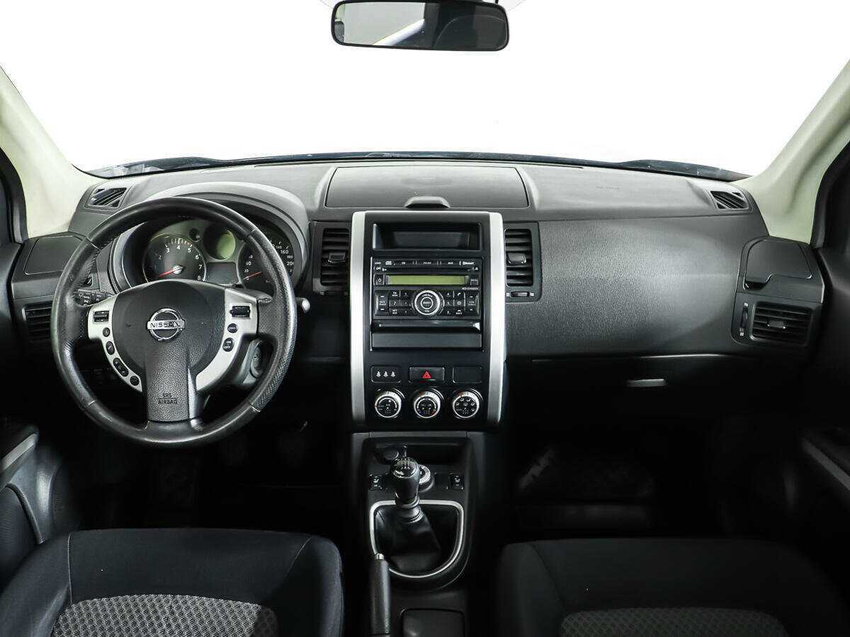Nissan X-Trail 2010 года с пробегом. Фото: #10
