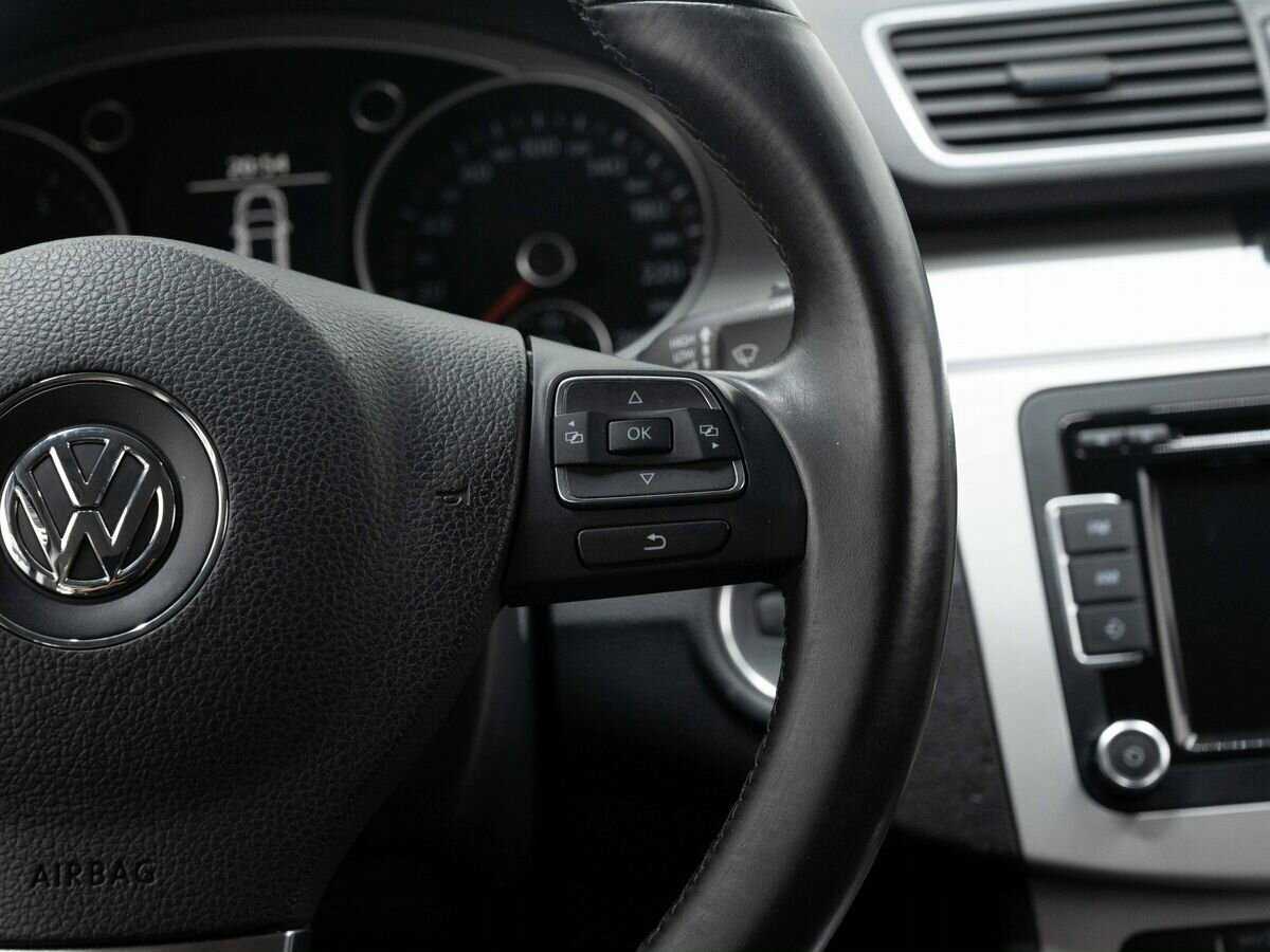 Volkswagen Passat 2011 года с пробегом. Фото: #17