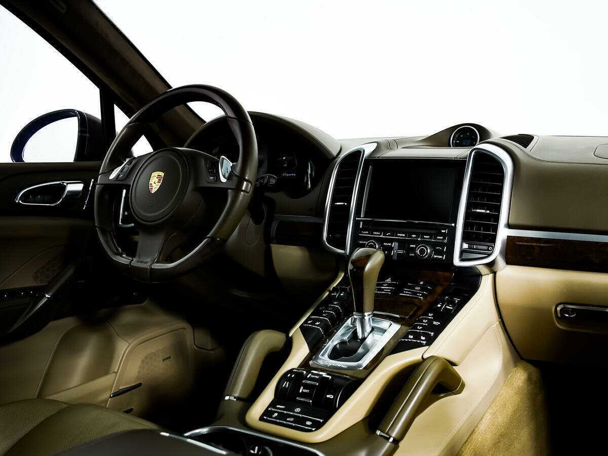 Porsche Cayenne 2012 года с пробегом. Фото: #6