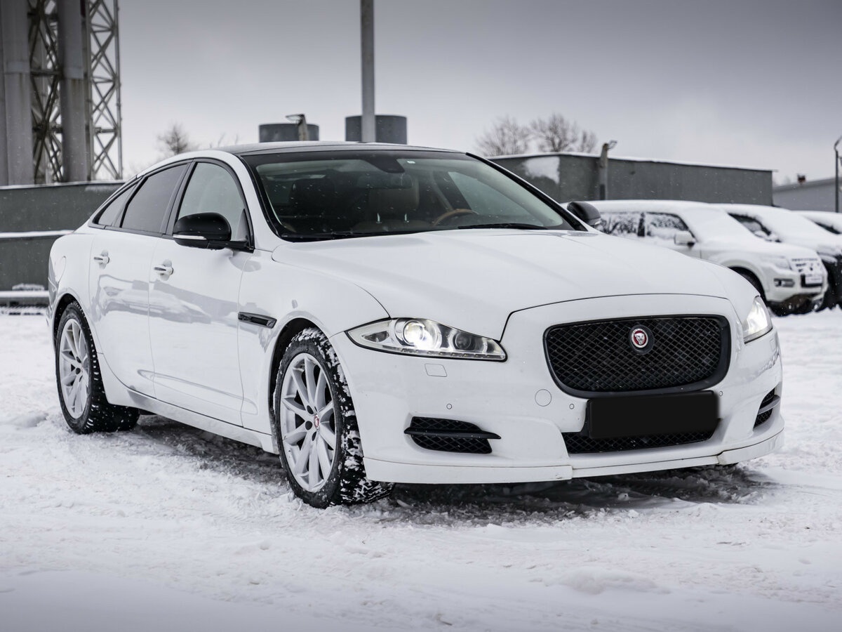 Jaguar XJ 2014 года с пробегом. Фото: #4