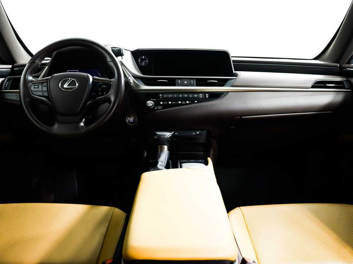 Lexus ES 2021 года с пробегом. Фото: #10