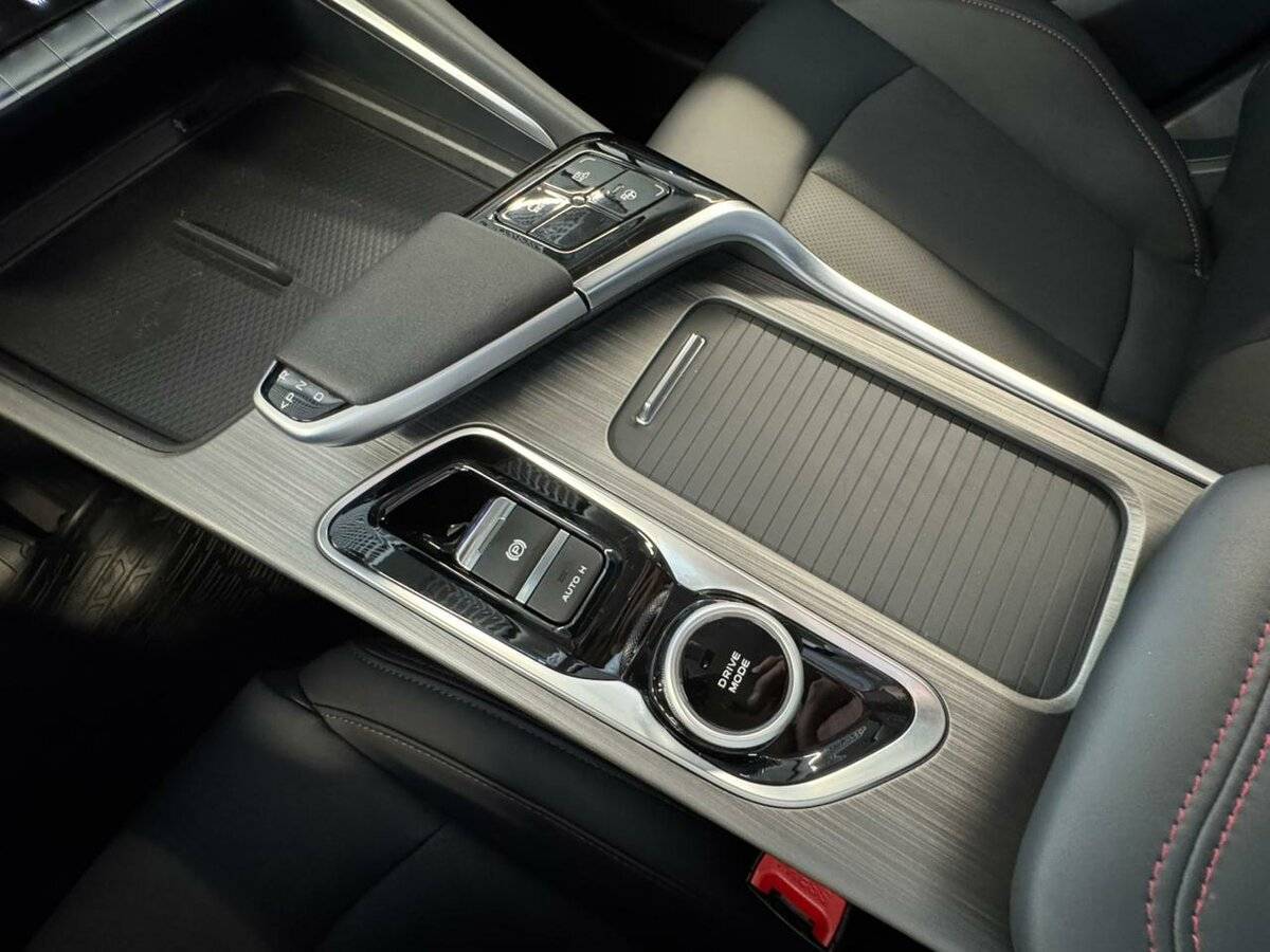 Changan UNI-T 2024 года с пробегом. Фото: #19