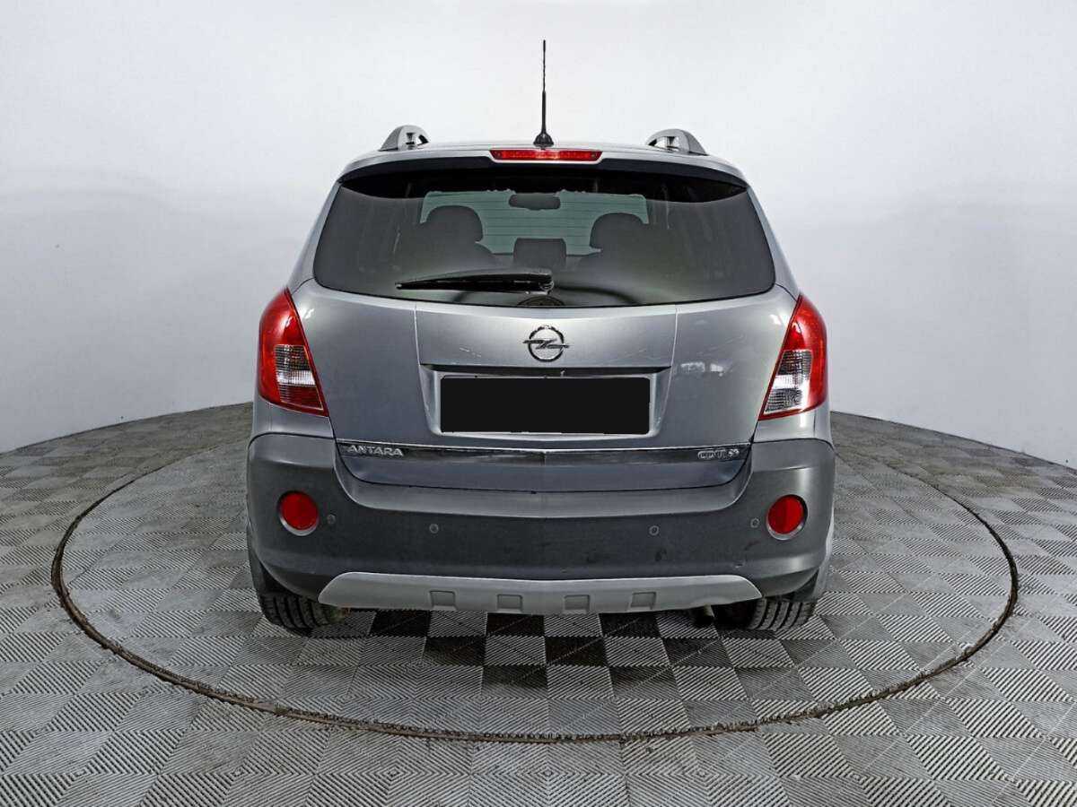 Opel Antara 2012 года с пробегом. Фото: #5