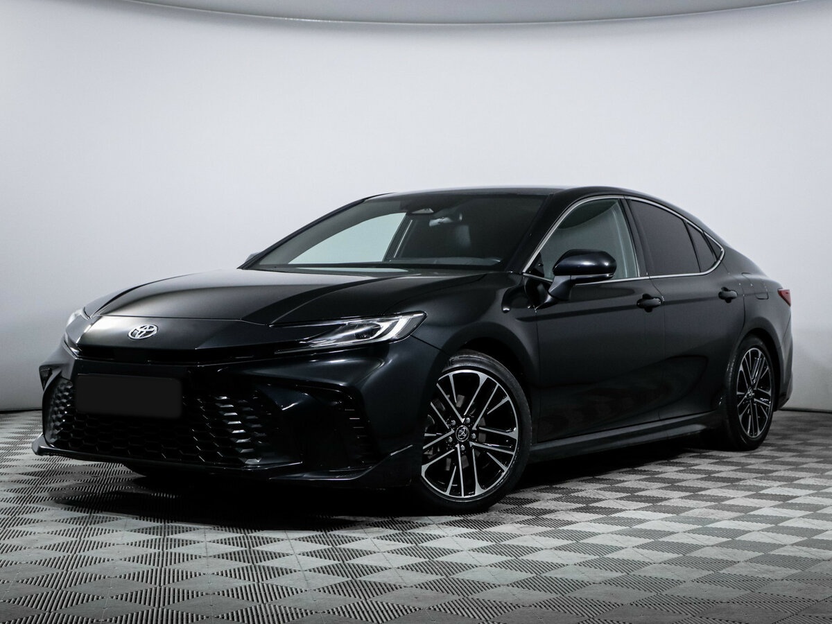 Toyota Camry 2024 года с пробегом. Посмотреть фото