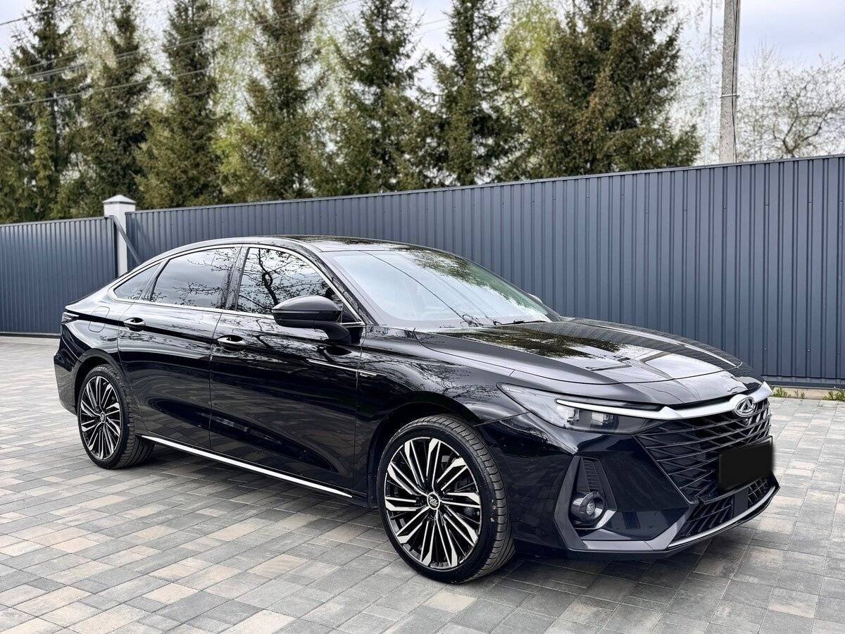 Chery Arrizo 8 2024 года с пробегом. Посмотреть фото