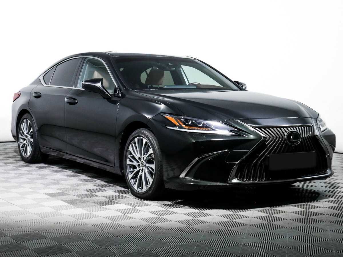 Lexus ES 2019 года с пробегом. Фото: #2