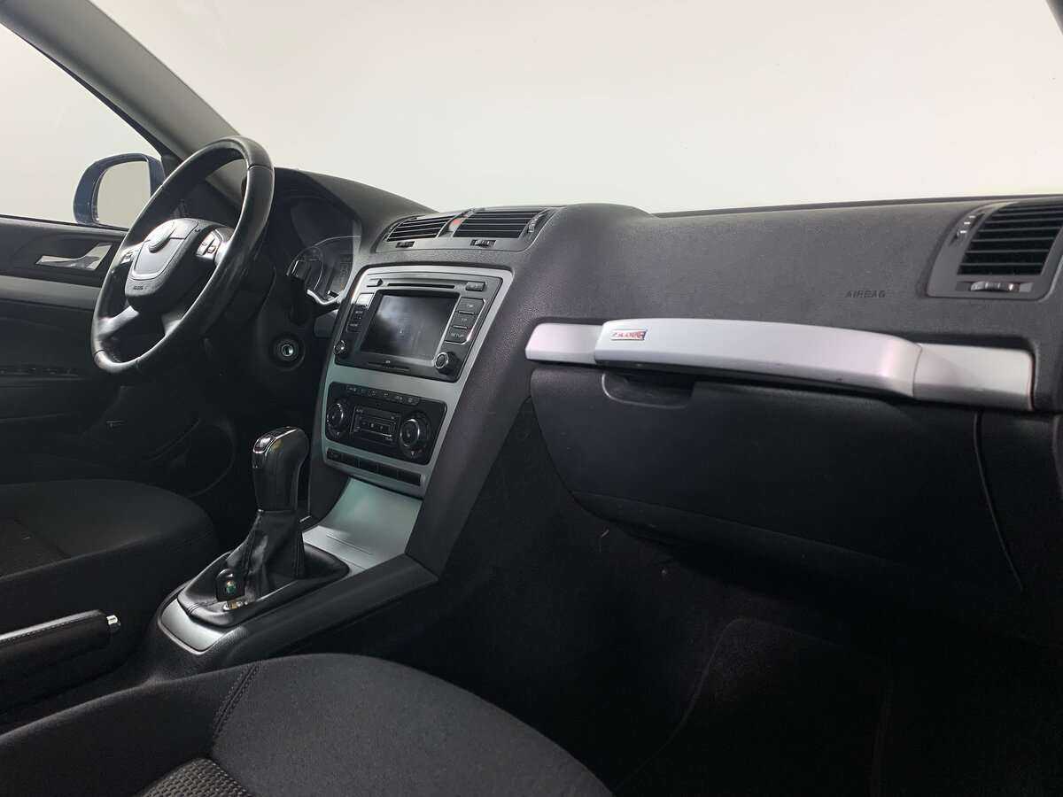 Skoda Octavia 2011 года с пробегом. Фото: #10