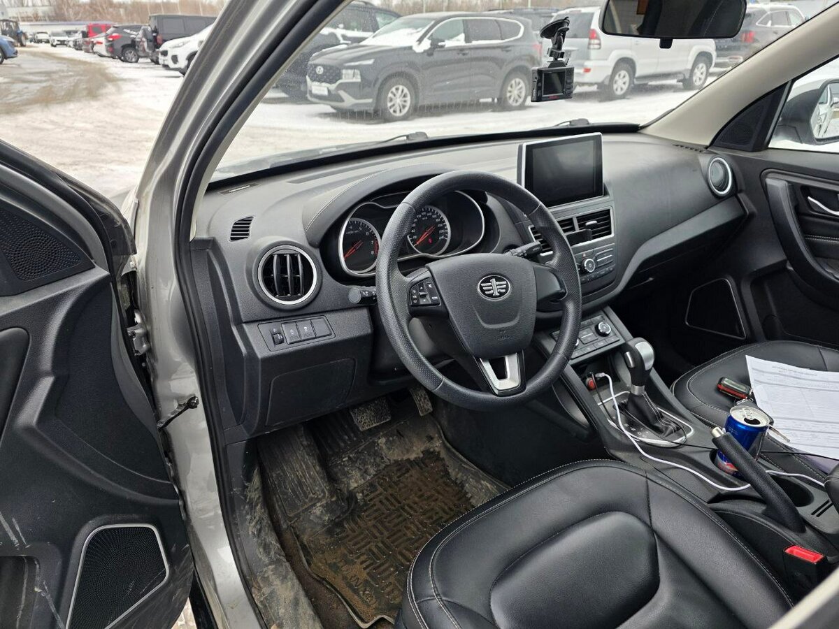 FAW Besturn X40 2021 года с пробегом. Фото: #5