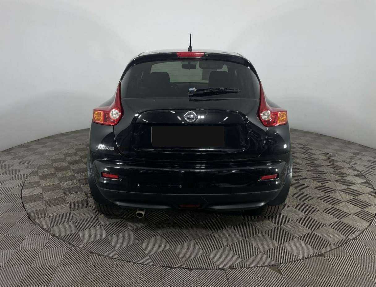 Nissan Juke 2011 года с пробегом. Фото: #2