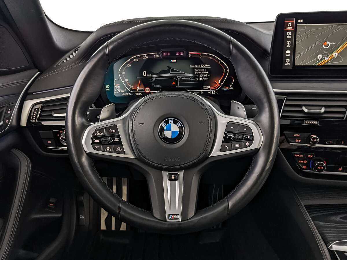 BMW 5 серии 2021 года с пробегом. Фото: #16
