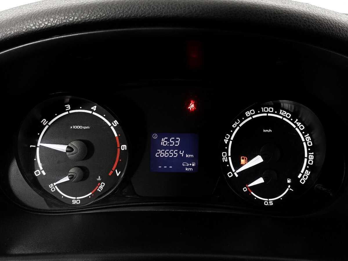 Lada (ВАЗ) Priora 2014 года с пробегом. Фото: #8