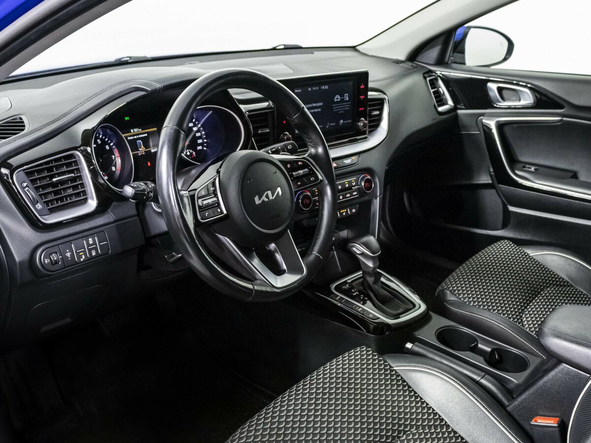 Kia Ceed 2021 года с пробегом. Фото: #8