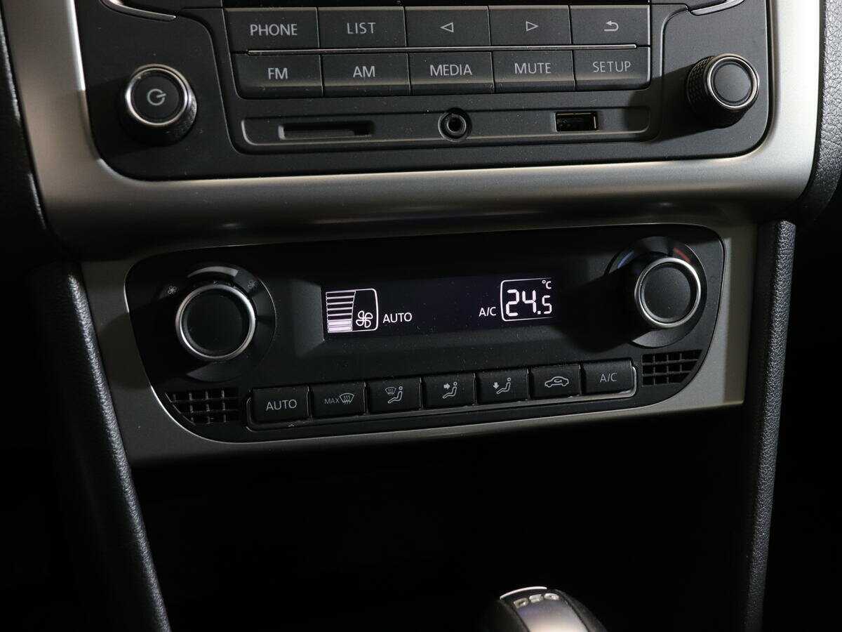 Volkswagen Polo 2017 года с пробегом. Фото: #17