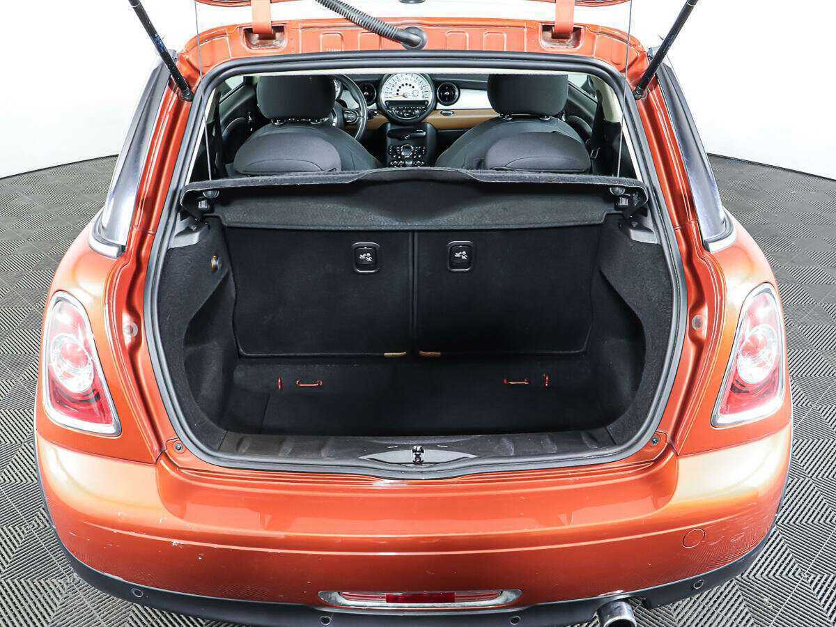 Mini Hatch 2012 года с пробегом. Фото: #8