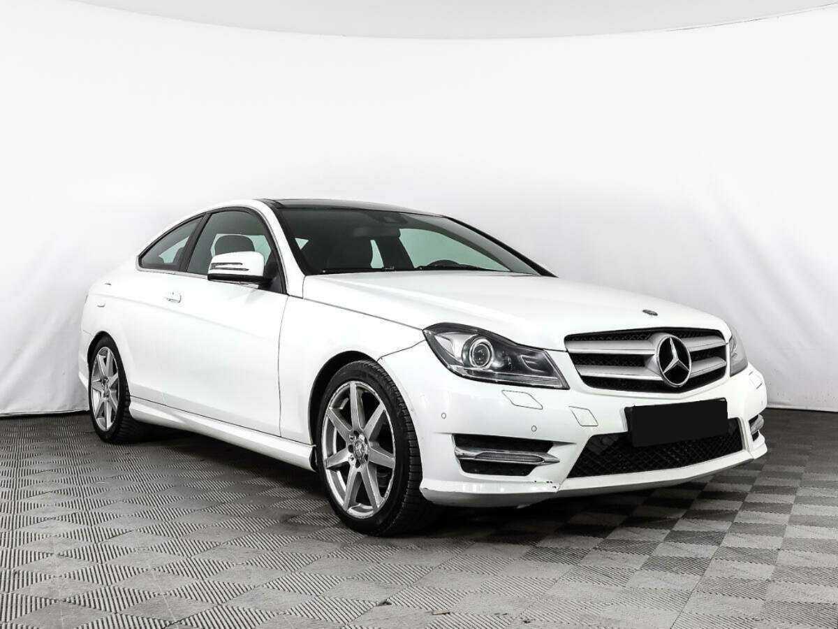 Mercedes-Benz C-Класс 2015 года с пробегом. Фото: #2